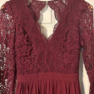 Lulus Awaken My Love Burgundy Long Sleeve Lace Open Back Maxi Dress Size Small